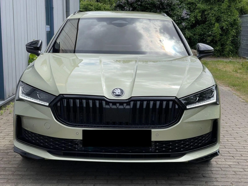 Skoda Superb 2.0TSI* SPORT-LINE* 4X4* DISTR* MEMORY* CANTON* CA, снимка 2 - Автомобили и джипове - 52455585