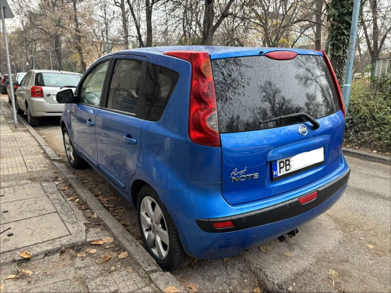 Nissan Note 1.6, снимка 4 - Автомобили и джипове - 52874673