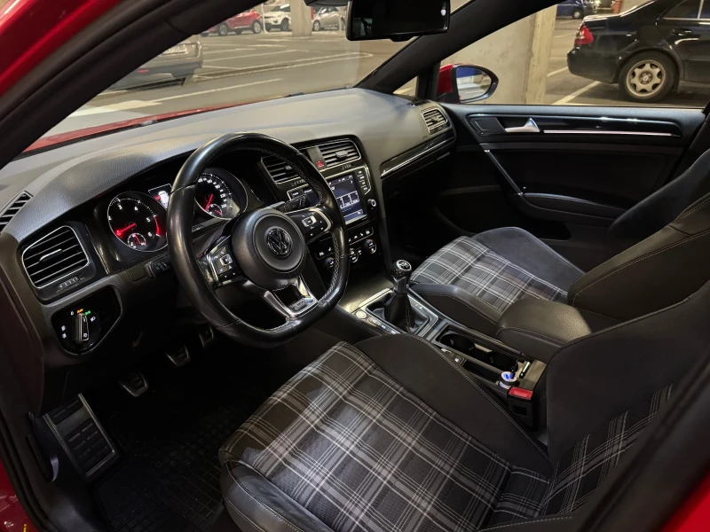 VW Golf GTD, снимка 11 - Автомобили и джипове - 53030197