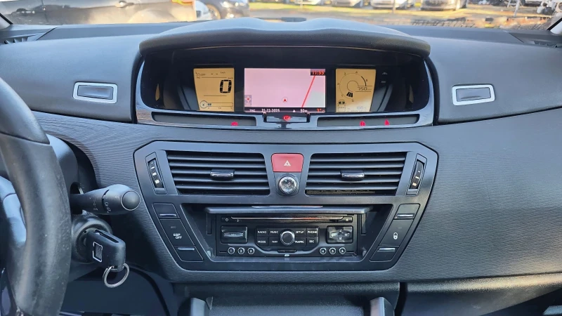 Citroen C4 Picasso EXCLUSIVE 2.0HDi 150k.c. 6 скорости , снимка 12 - Автомобили и джипове - 53078403
