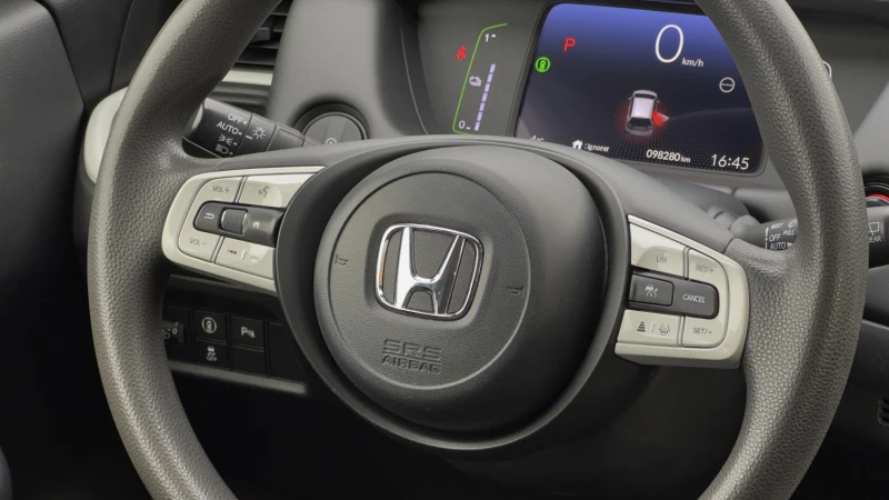 Honda Jazz 1.5i HiBRiD 109кс.CarPlay Подгрев LED , снимка 10 - Автомобили и джипове - 53432721