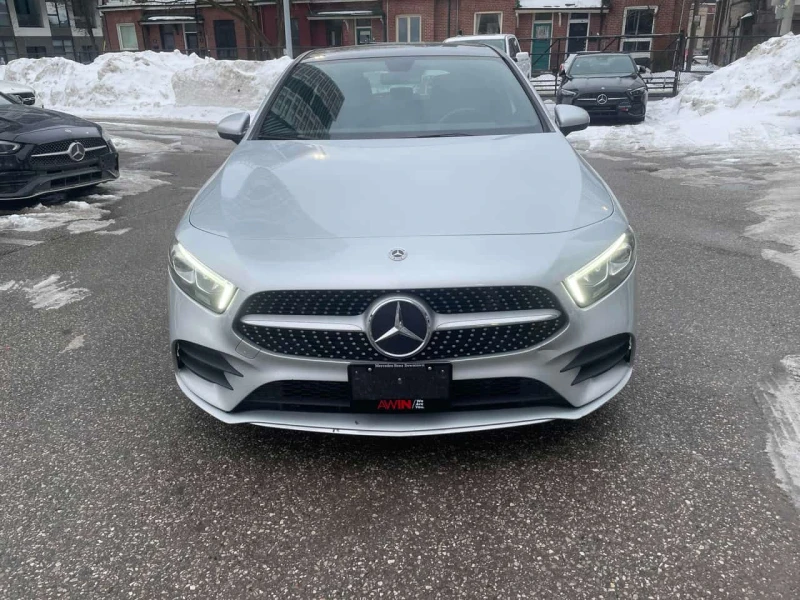 Mercedes-Benz A 250 * CARFAX * PANO * ПОДГРЕВ * ОТ ПРЕДСТАВИТЕЛСТВО * , снимка 6 - Автомобили и джипове - 53584488