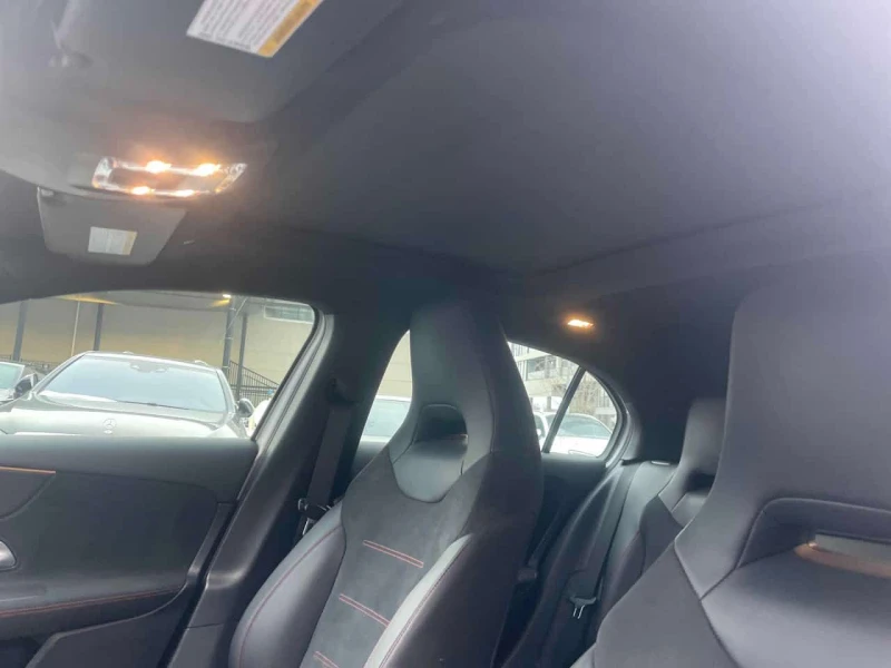 Mercedes-Benz A 250 * CARFAX * PANO * ПОДГРЕВ * ОТ ПРЕДСТАВИТЕЛСТВО * , снимка 15 - Автомобили и джипове - 53584488