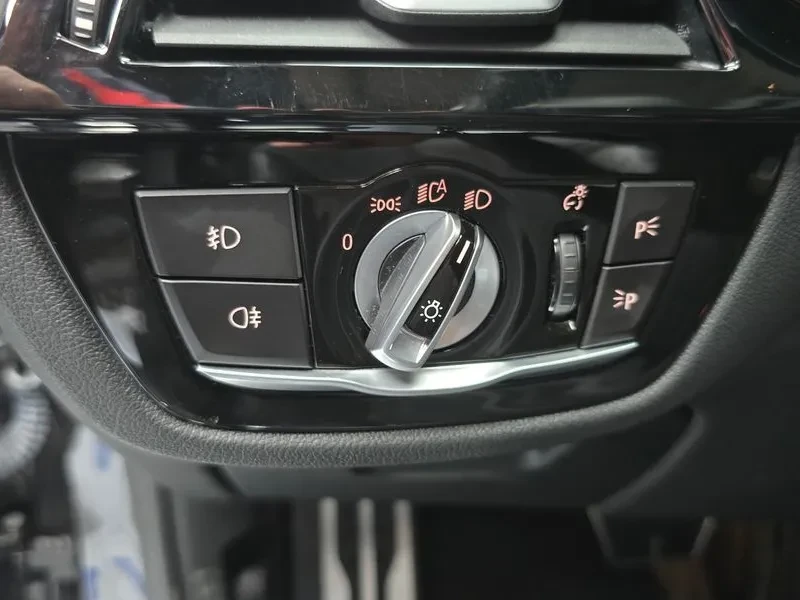 BMW 520 I G30 LUXURY| HEAD UP| �������| �����| ������� | Mobile.bg � ����������� 17
