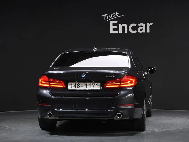 BMW 520 I G30 LUXURY| HEAD UP| �������| �����| ������� | Mobile.bg � ����������� 4