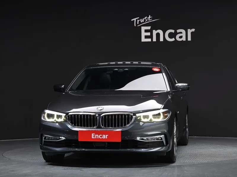 BMW 520 I G30 LUXURY| HEAD UP| �������| �����| ������� | Mobile.bg � ����������� 3