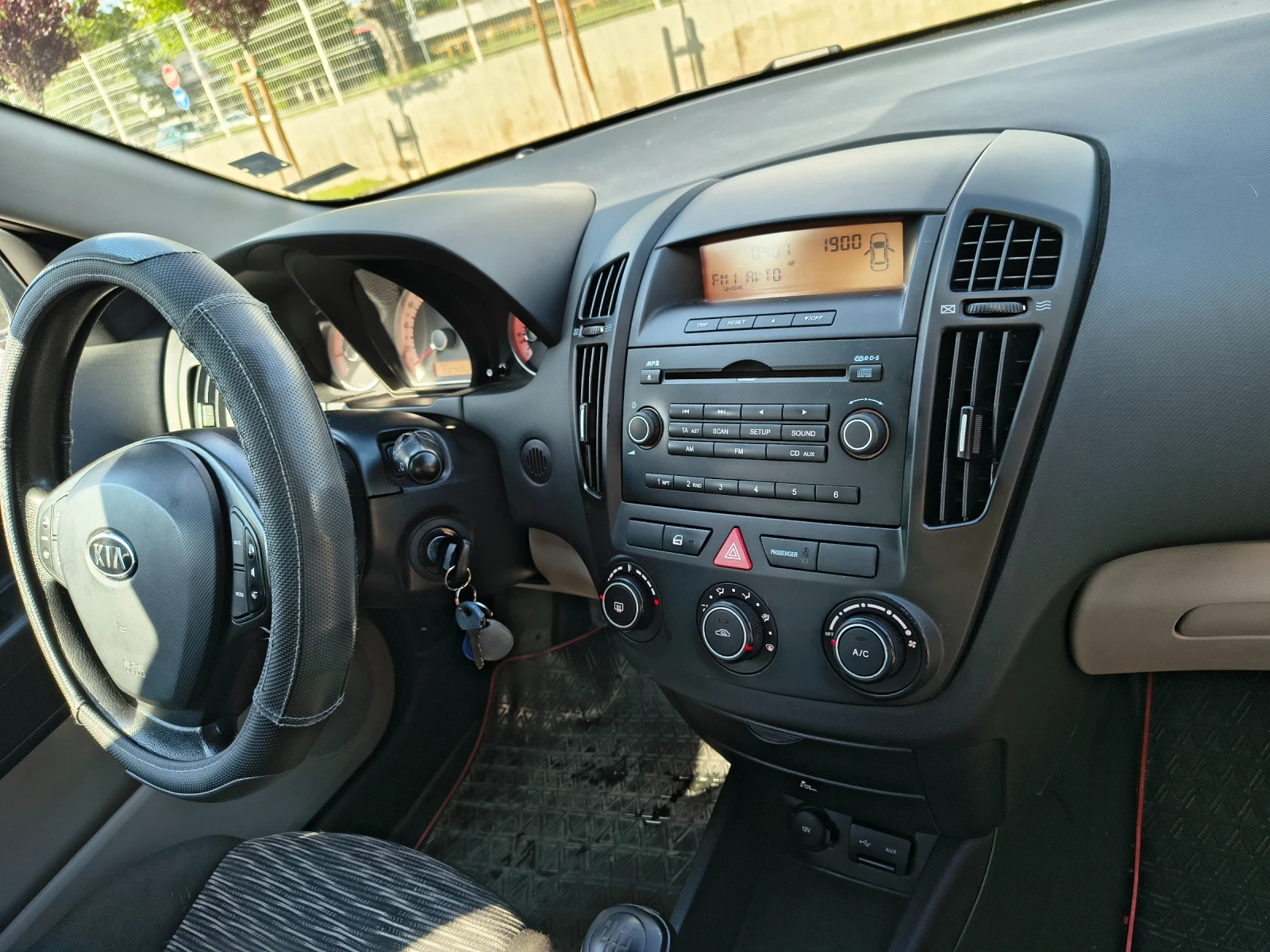 Kia Ceed  - изображение 8
