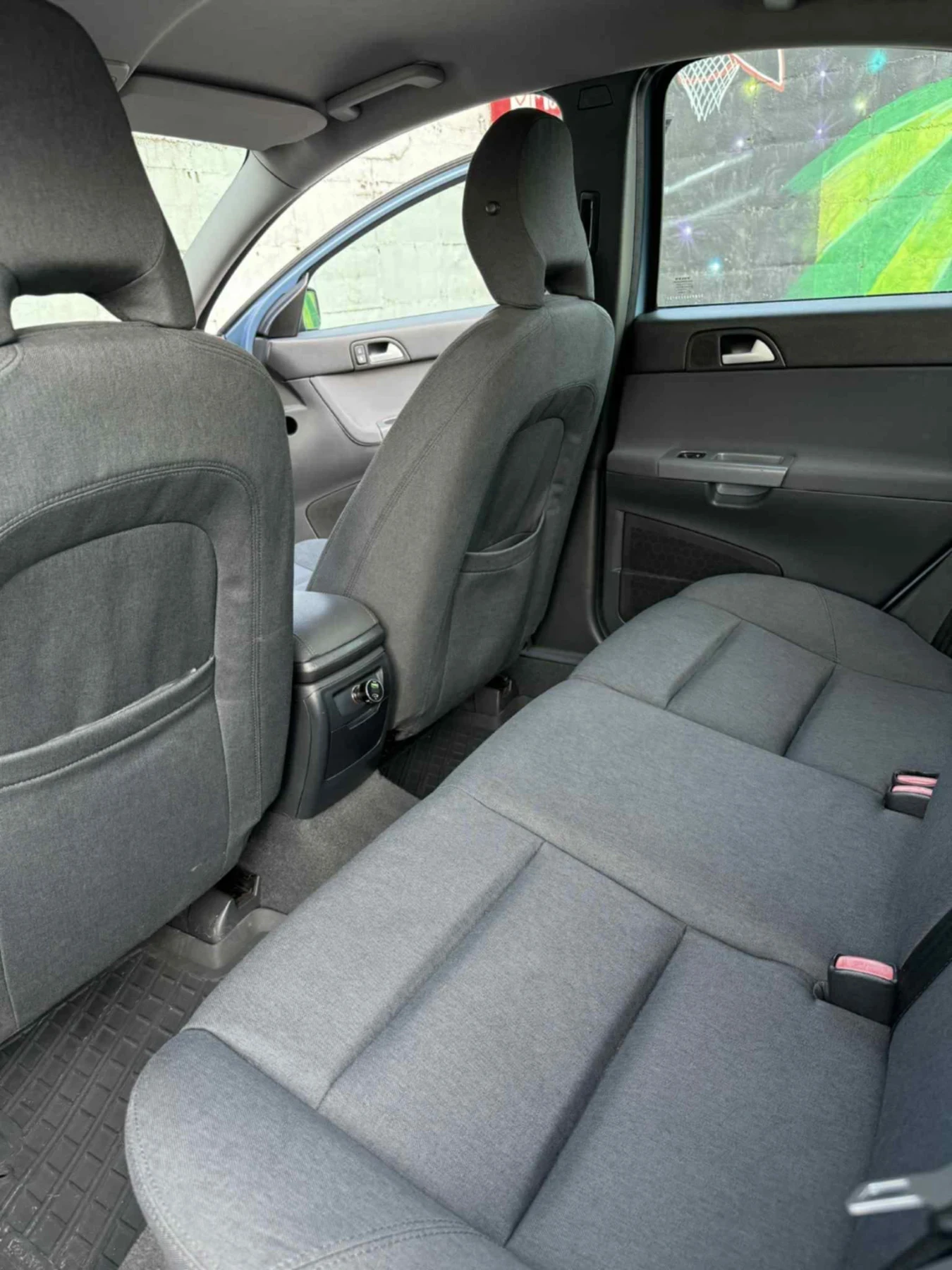 Volvo S40  - изображение 6