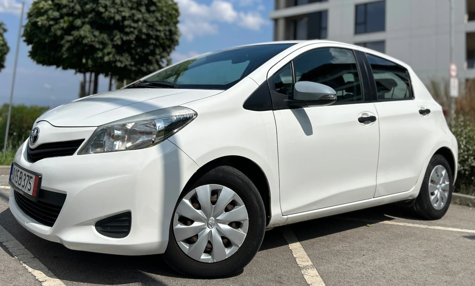 Toyota Yaris  - изображение 7