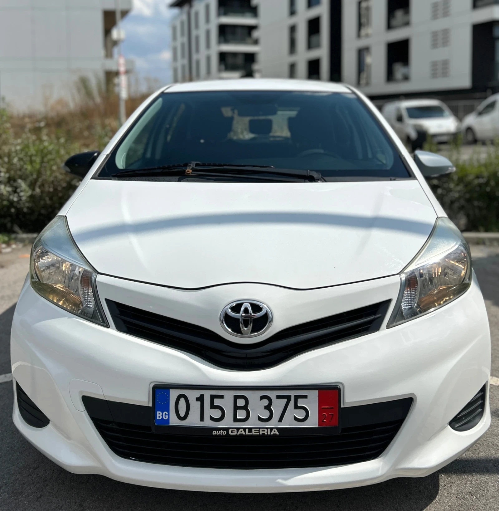 Toyota Yaris  - изображение 4