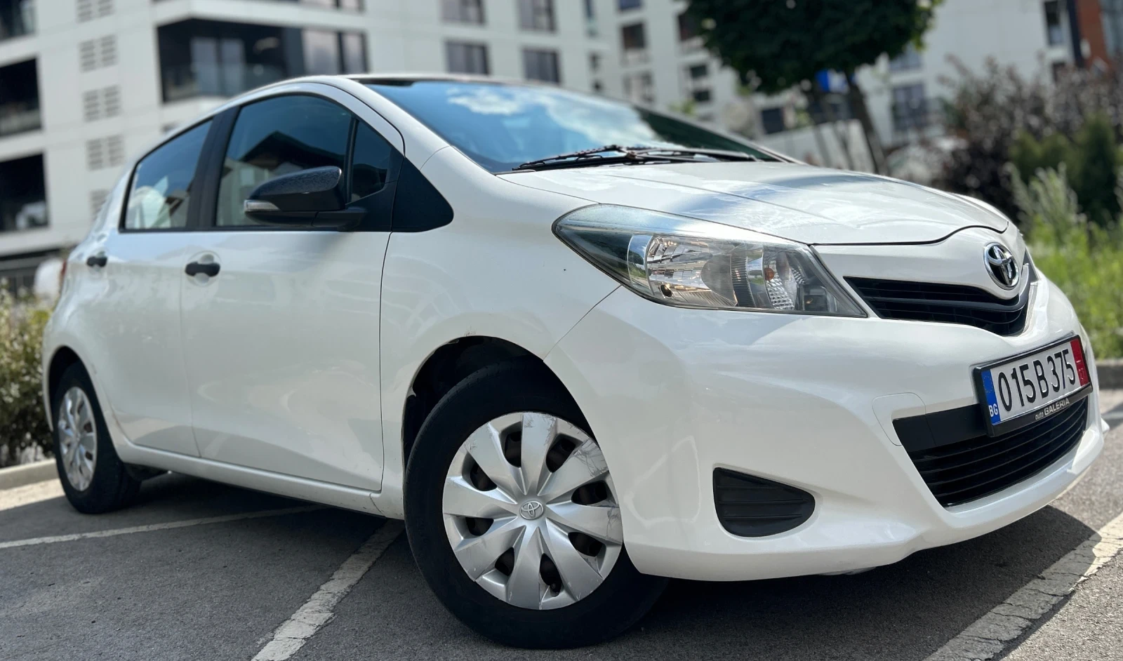 Toyota Yaris  - изображение 3