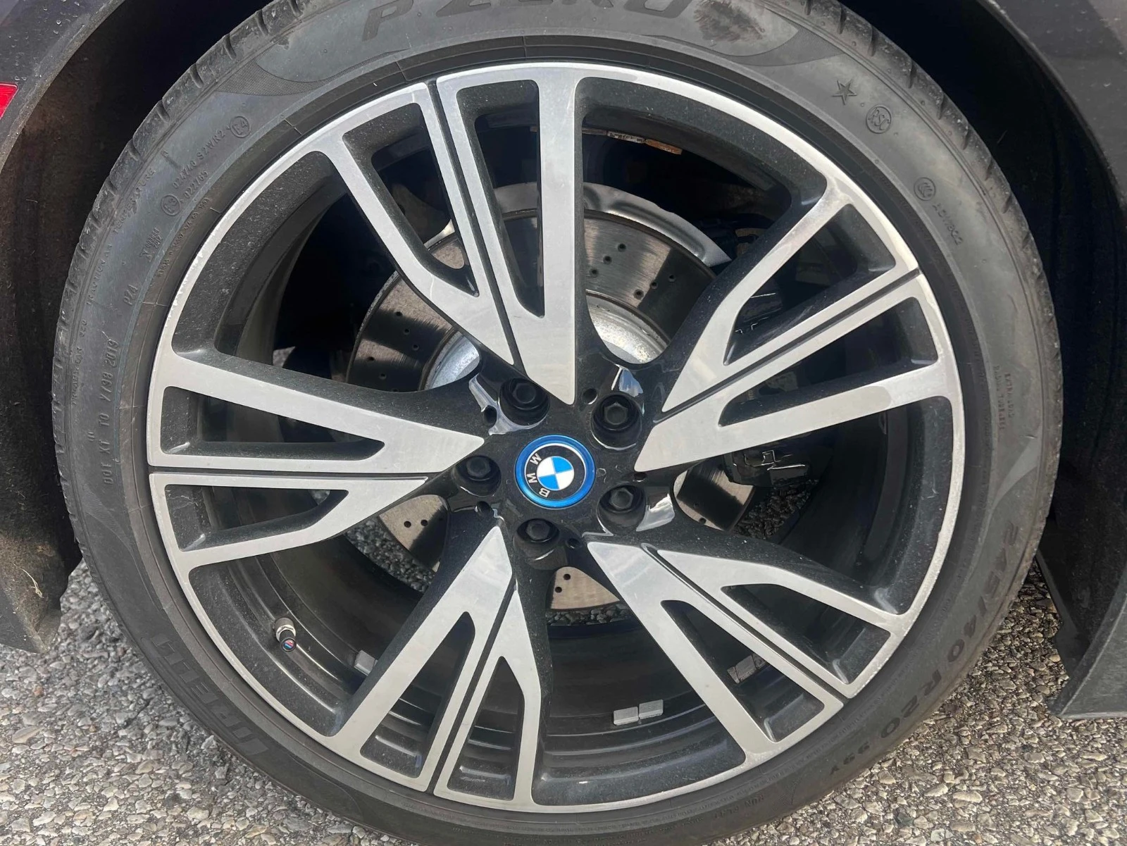 BMW i8 CARFAX    | Mobile.bg   12