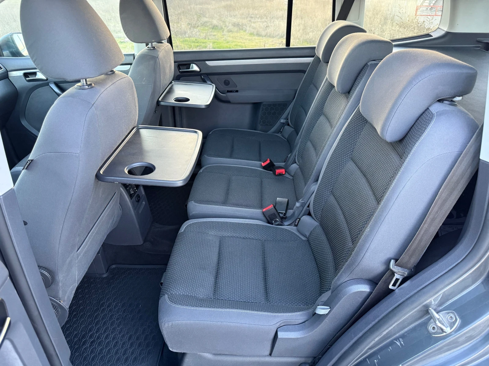 VW Touran 2.0 TDI / NAVI / PANORAMA / PODGREV / PARKTRONIC  | Mobile.bg � ����������� 11