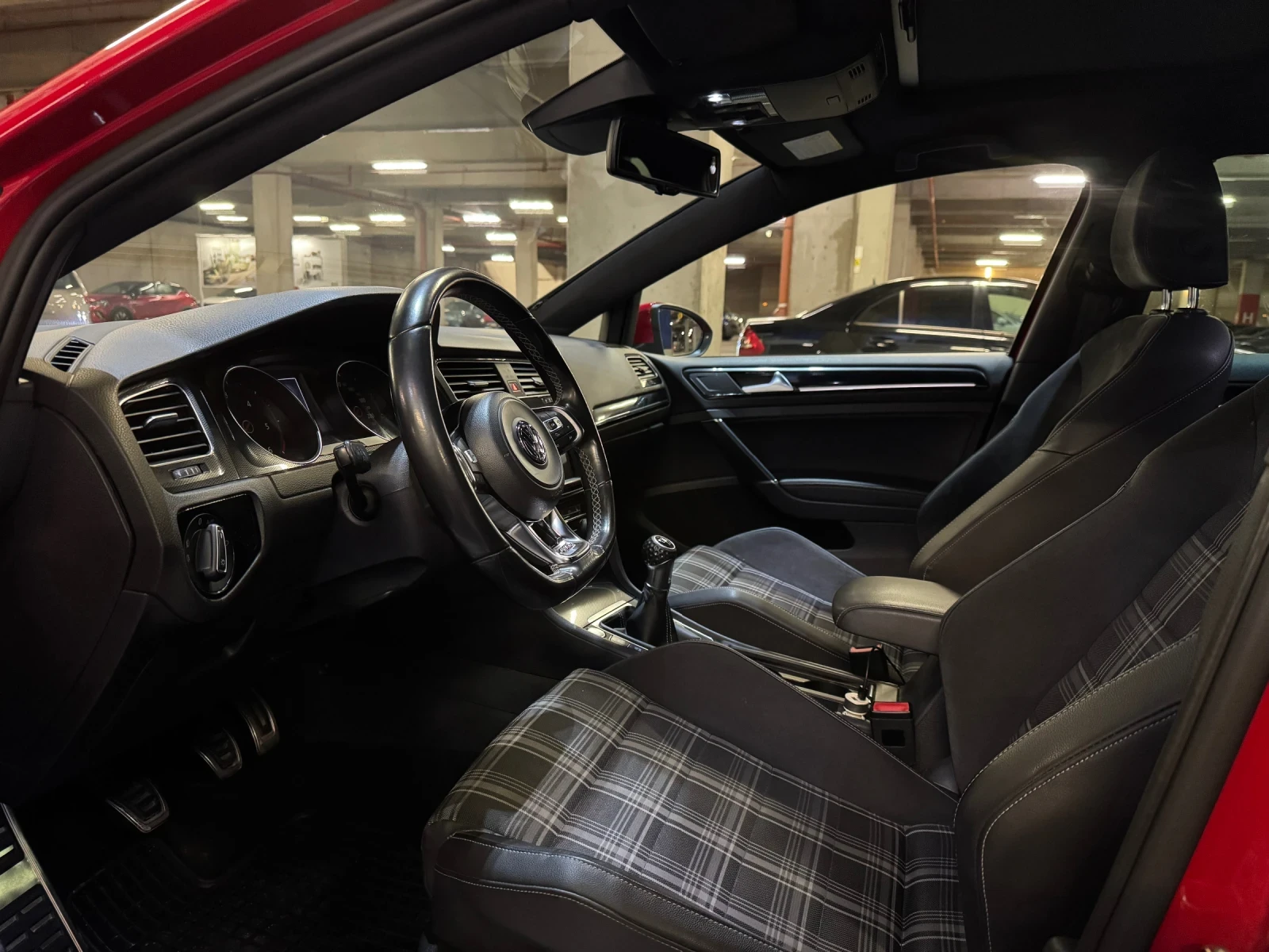 VW Golf GTD | Mobile.bg � ����������� 12