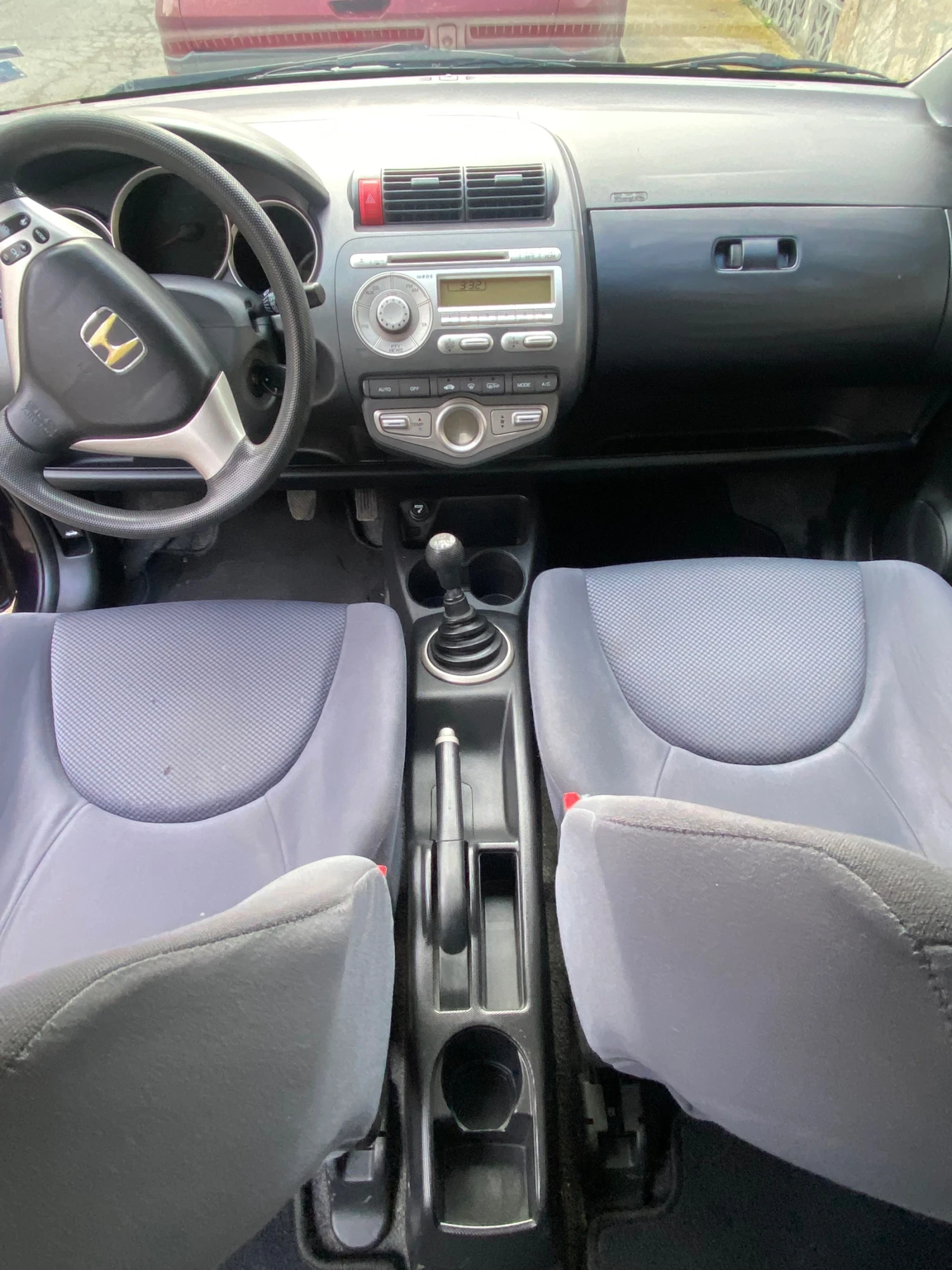 Honda Jazz  - изображение 10