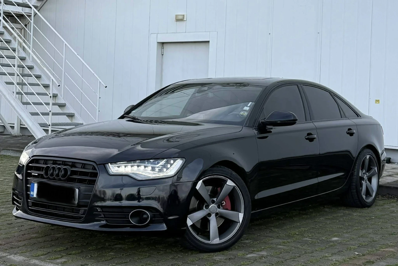 Audi A6 S-line/full led/dist