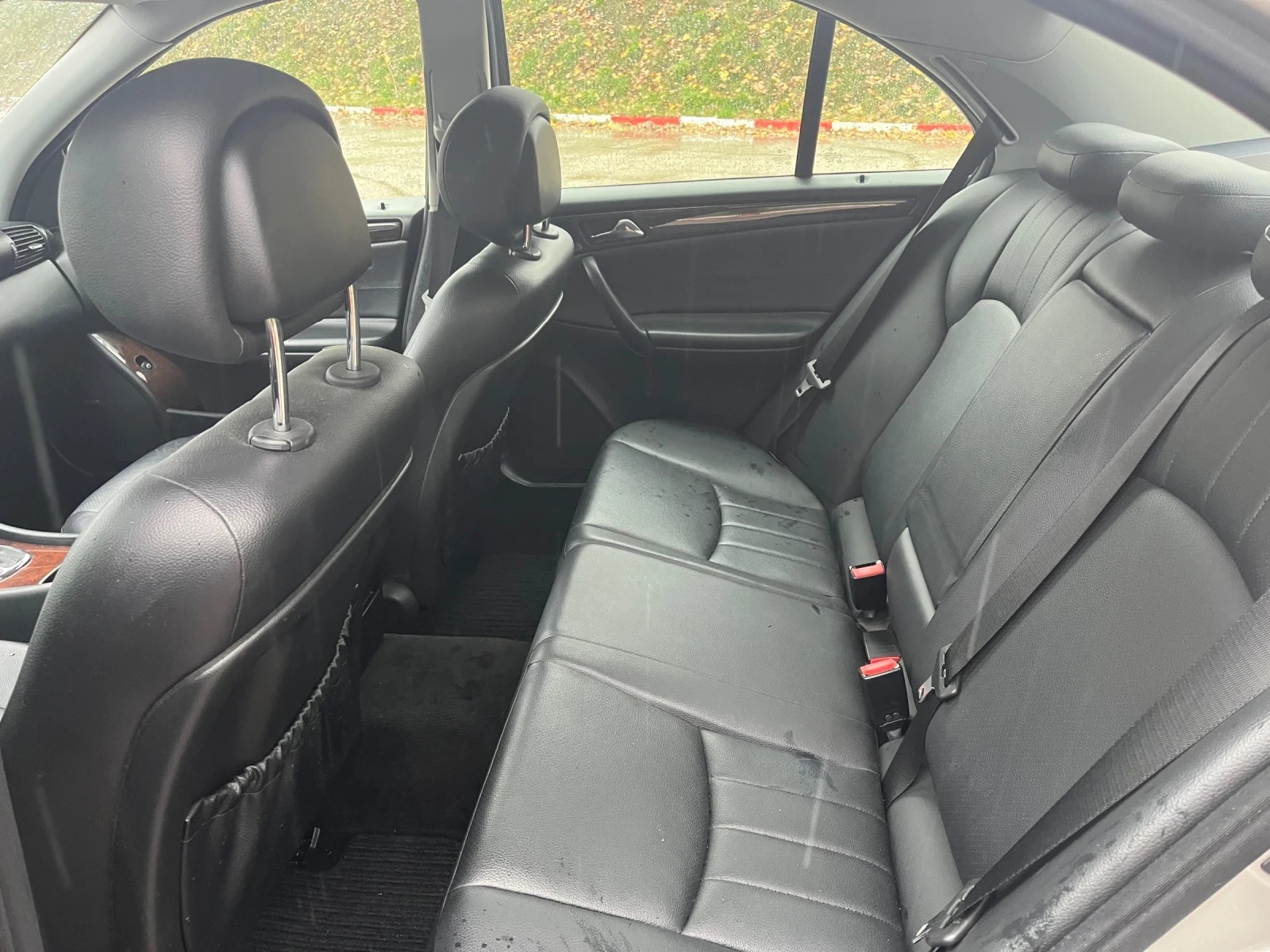 Mercedes-Benz C 230 7G-Tronic, снимка 7 - Автомобили и джипове - 53707483