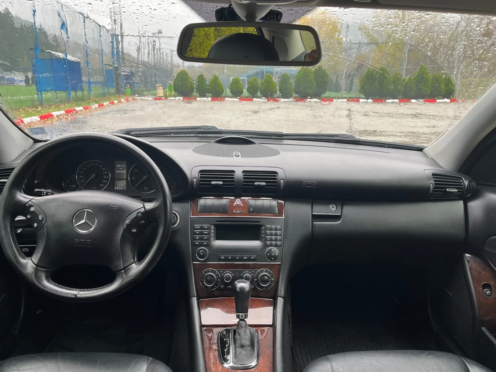 Mercedes-Benz C 230 7G-Tronic, снимка 10 - Автомобили и джипове - 53707483