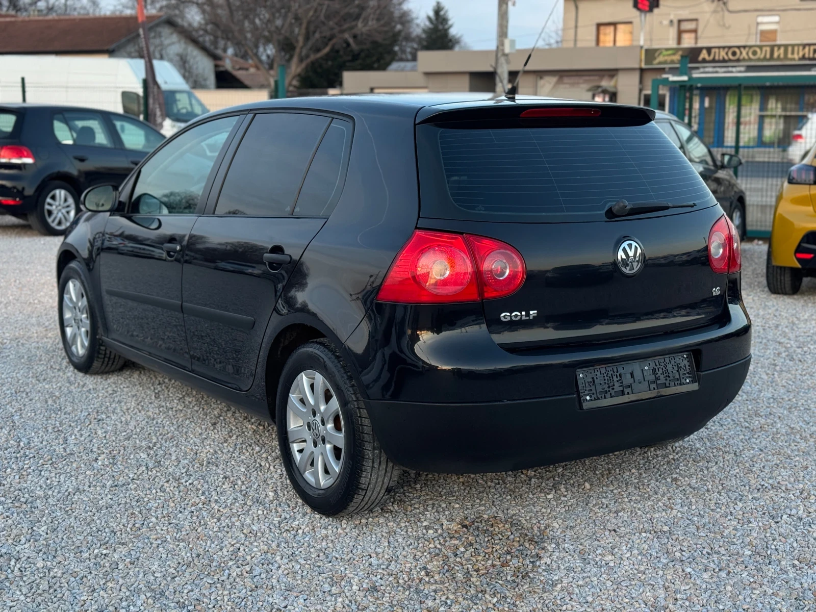 VW Golf 1.6 102hp BSE HIGHLINE NAVI CLIMA , снимка 3 - Автомобили и джипове - 53770808