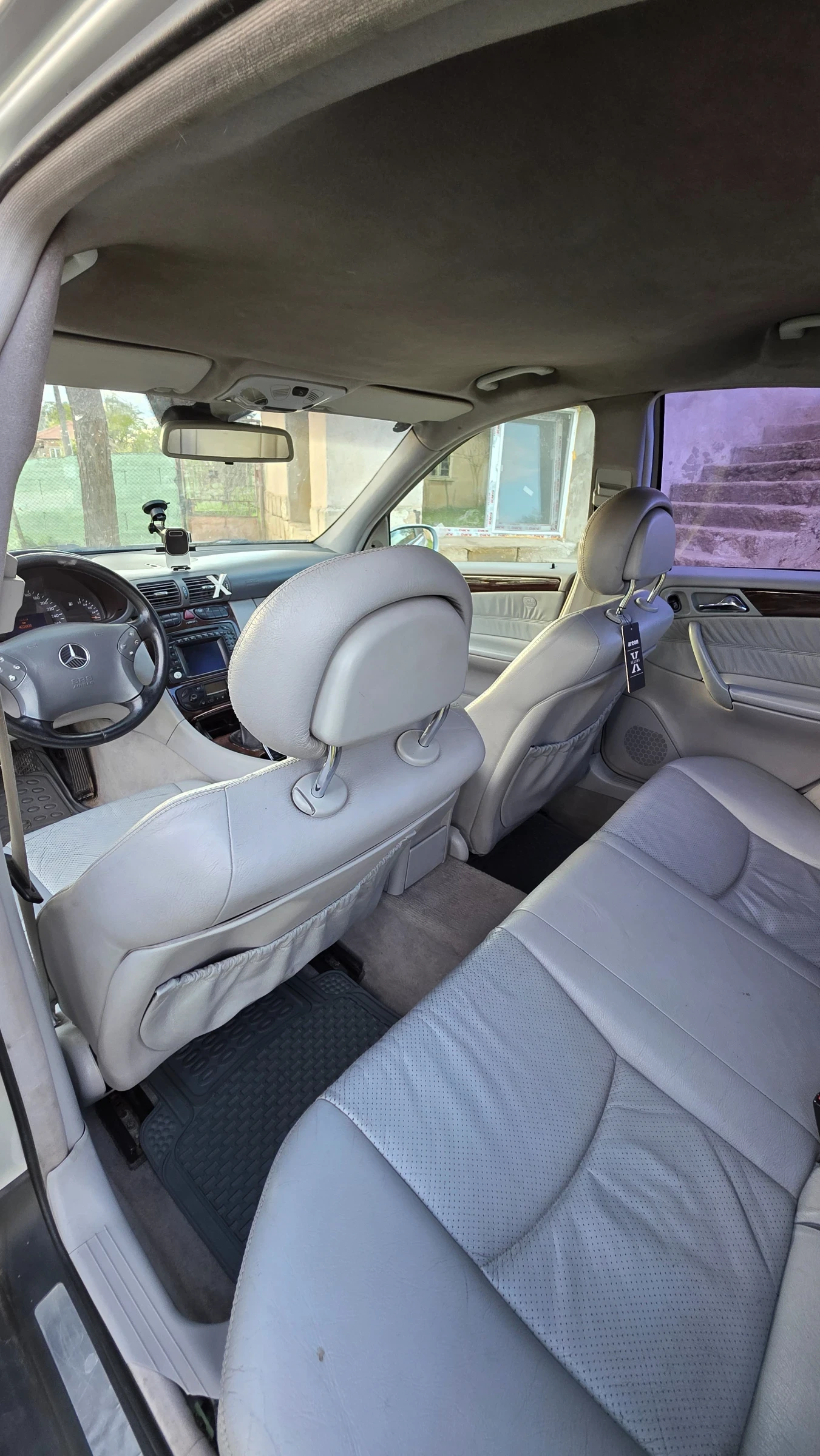 Mercedes-Benz C 270, снимка 6 - Автомобили и джипове - 54259634