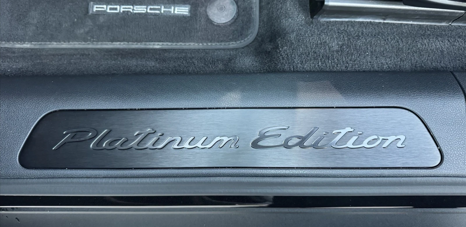 Porsche Panamera Platinum Edition* Гаранция* E-Hybrid, снимка 8 - Автомобили и джипове - 54437874