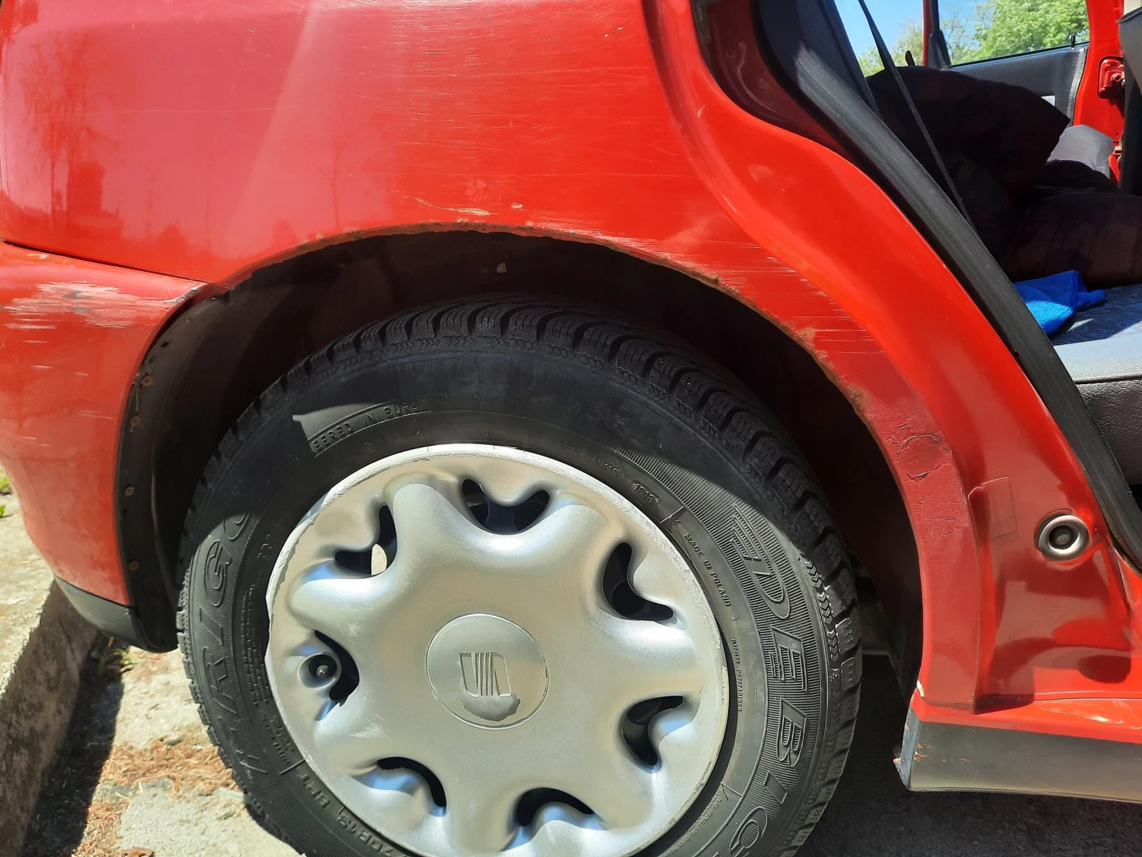 Seat Ibiza, снимка 13 - Автомобили и джипове - 54444176