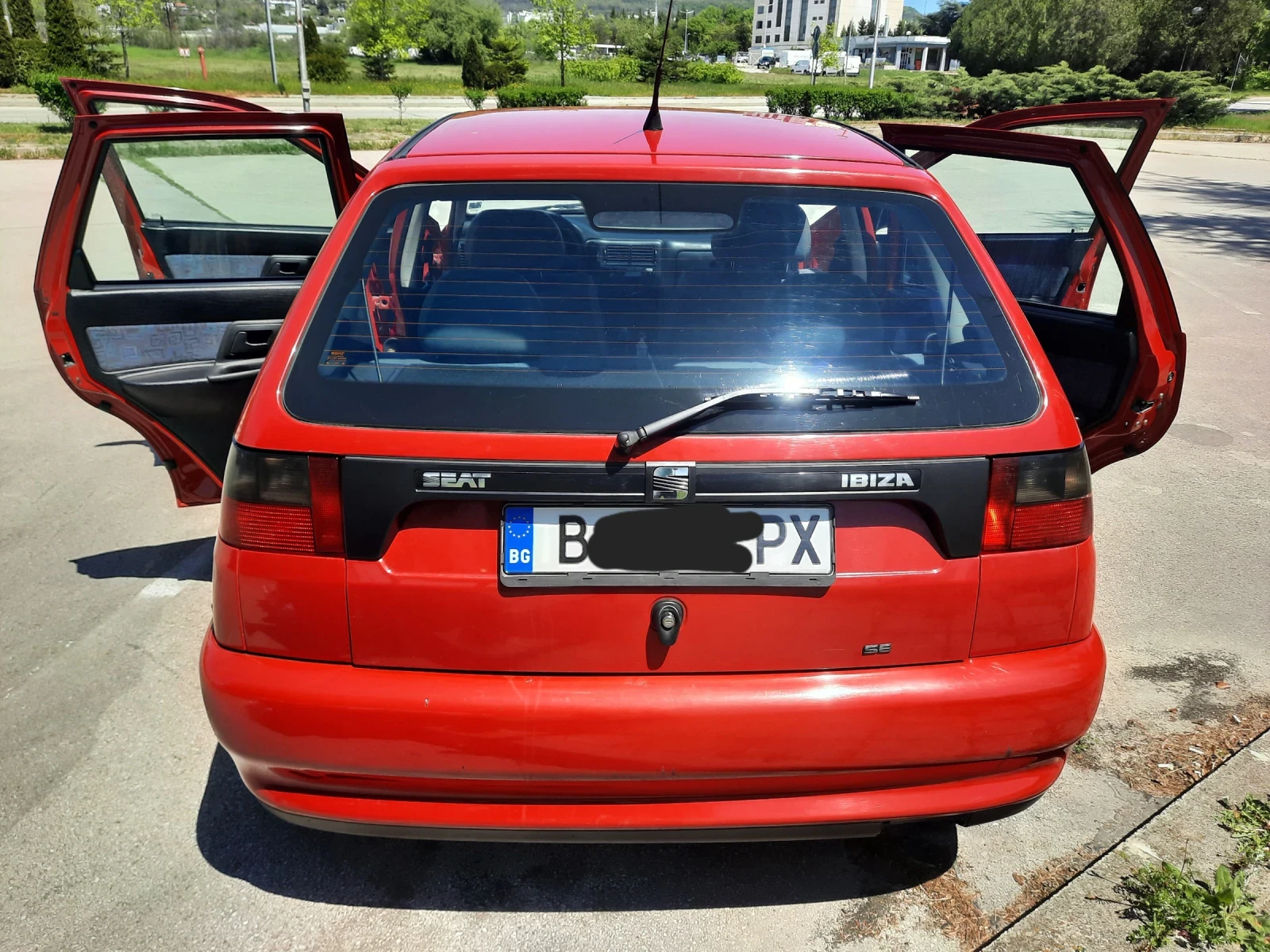 Seat Ibiza, снимка 3 - Автомобили и джипове - 54444176