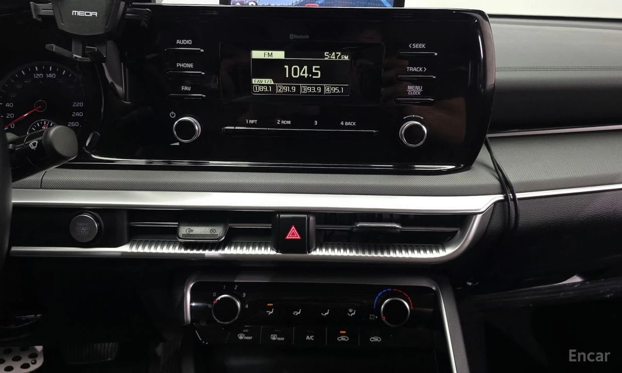 Kia K5 2.0* LPI* ПОДГРЕВ* КАМЕРА* КЕЙЛЕС* LANE* ASSIST* , снимка 8 - Автомобили и джипове - 54870279
