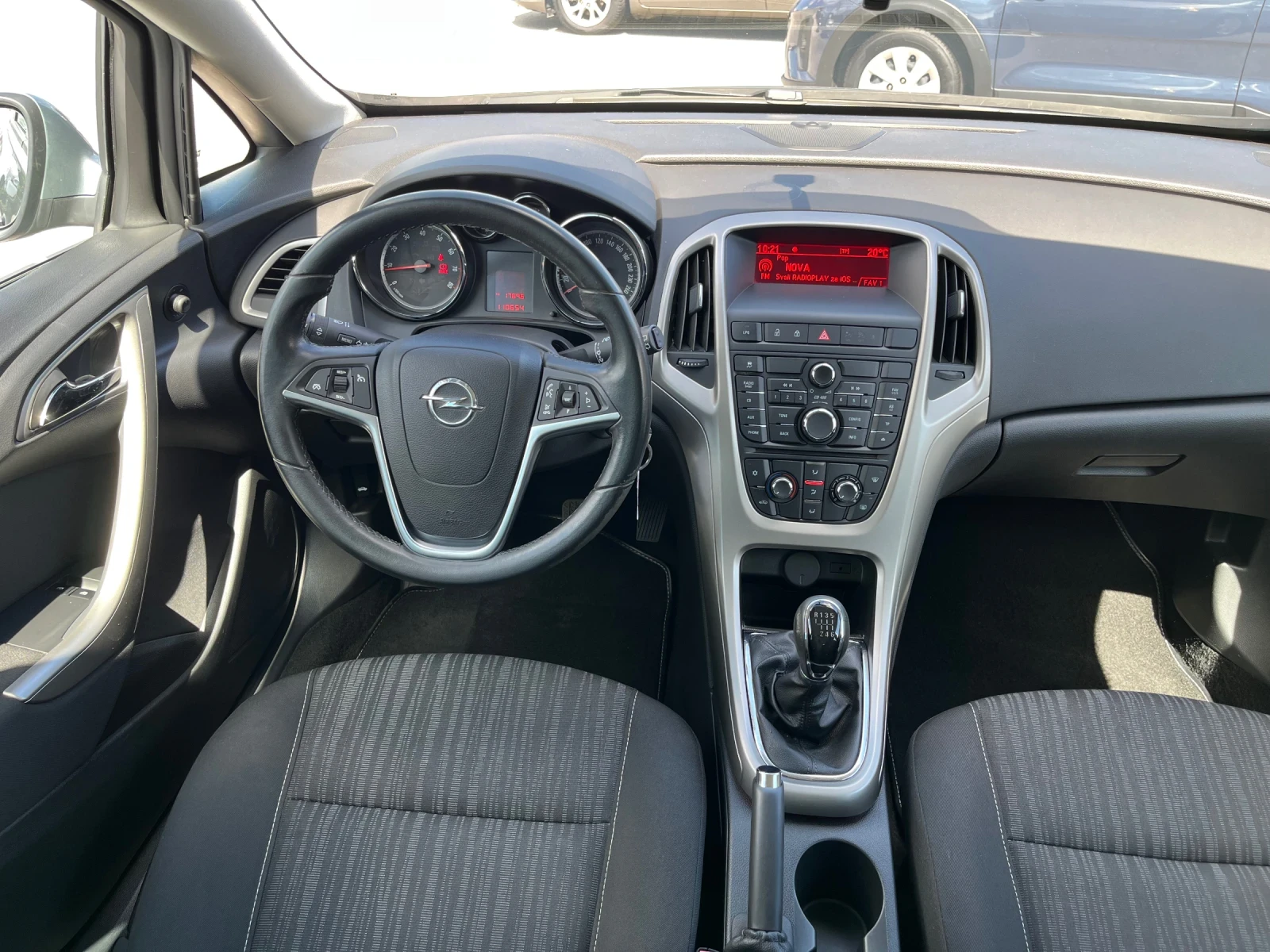 Opel Astra 1.4 GPL  110 Х КМ, снимка 10 - Автомобили и джипове - 55161043
