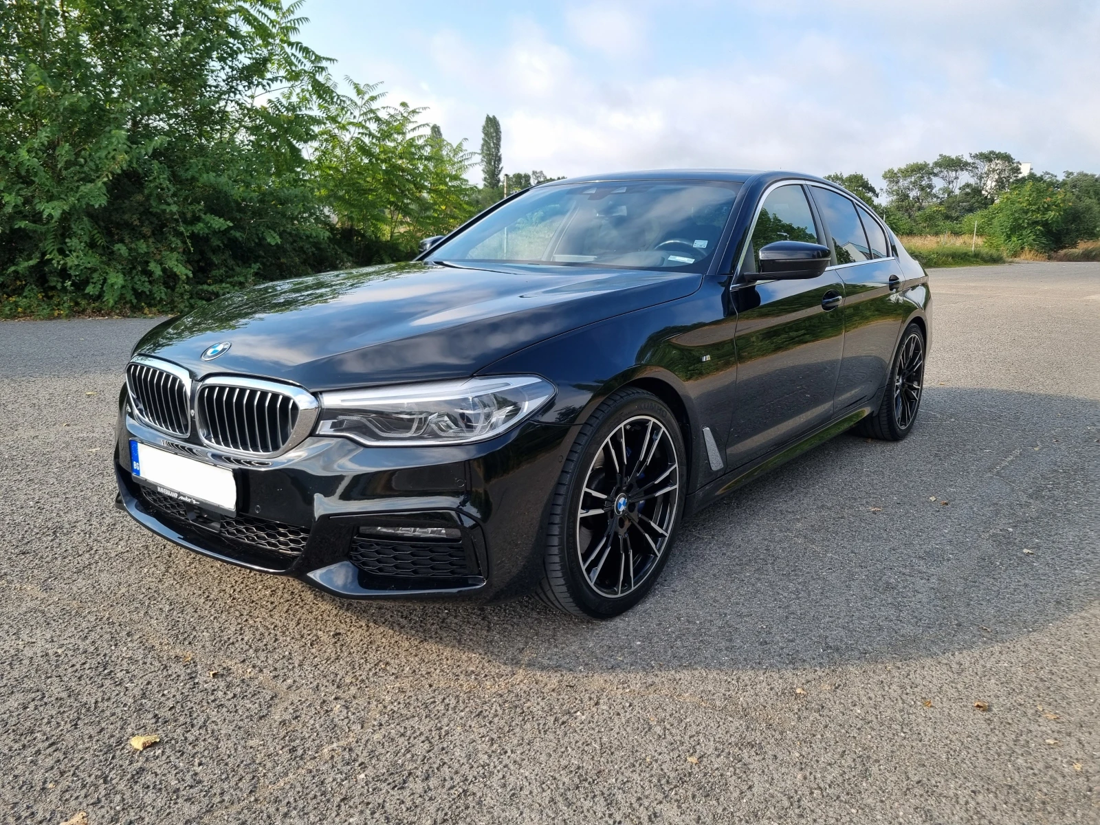 BMW 540 i В58 M pack* 360* HeadUp* Подгрев* Carplay, снимка 3 - Автомобили и джипове - 55187852