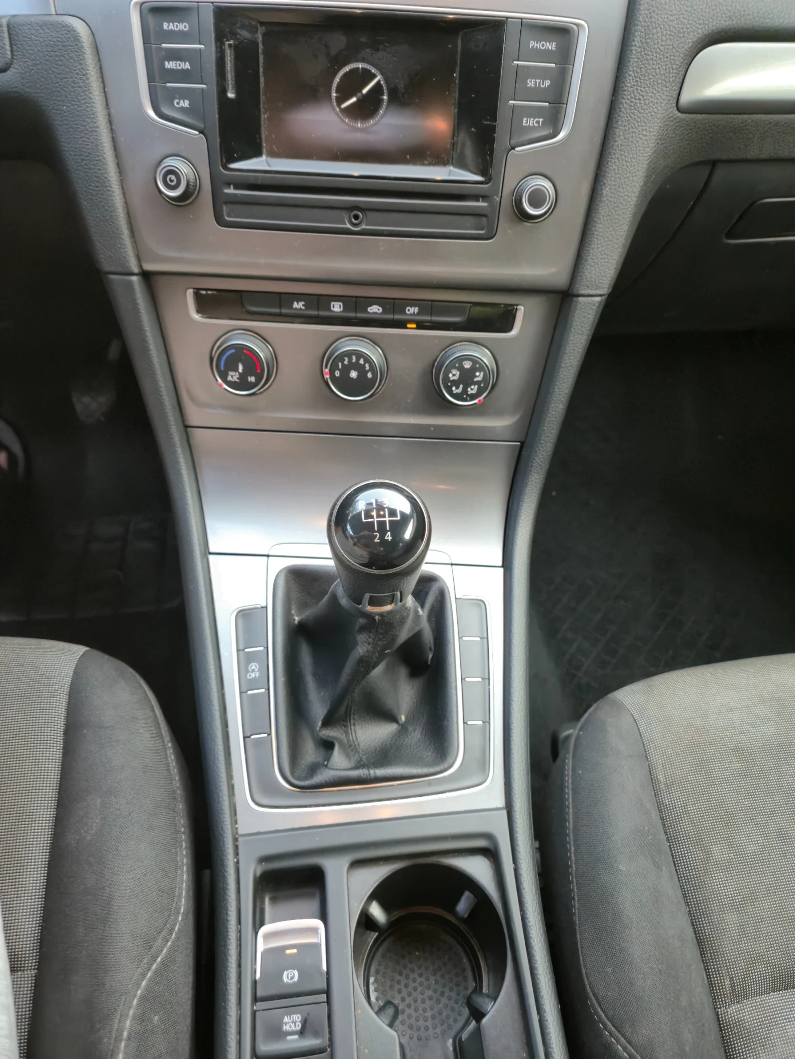 VW Golf N1, снимка 3 - Автомобили и джипове - 55739230