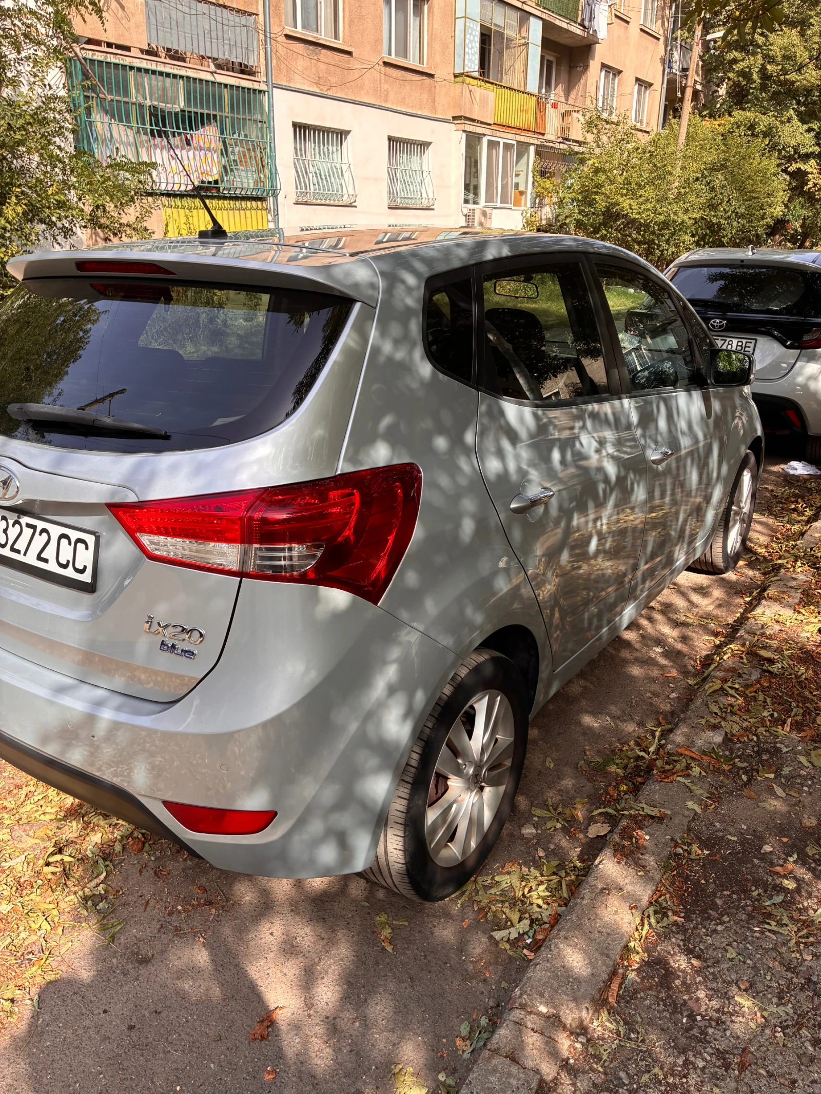 Hyundai Ix20 1.6, снимка 6 - Автомобили и джипове - 55858715