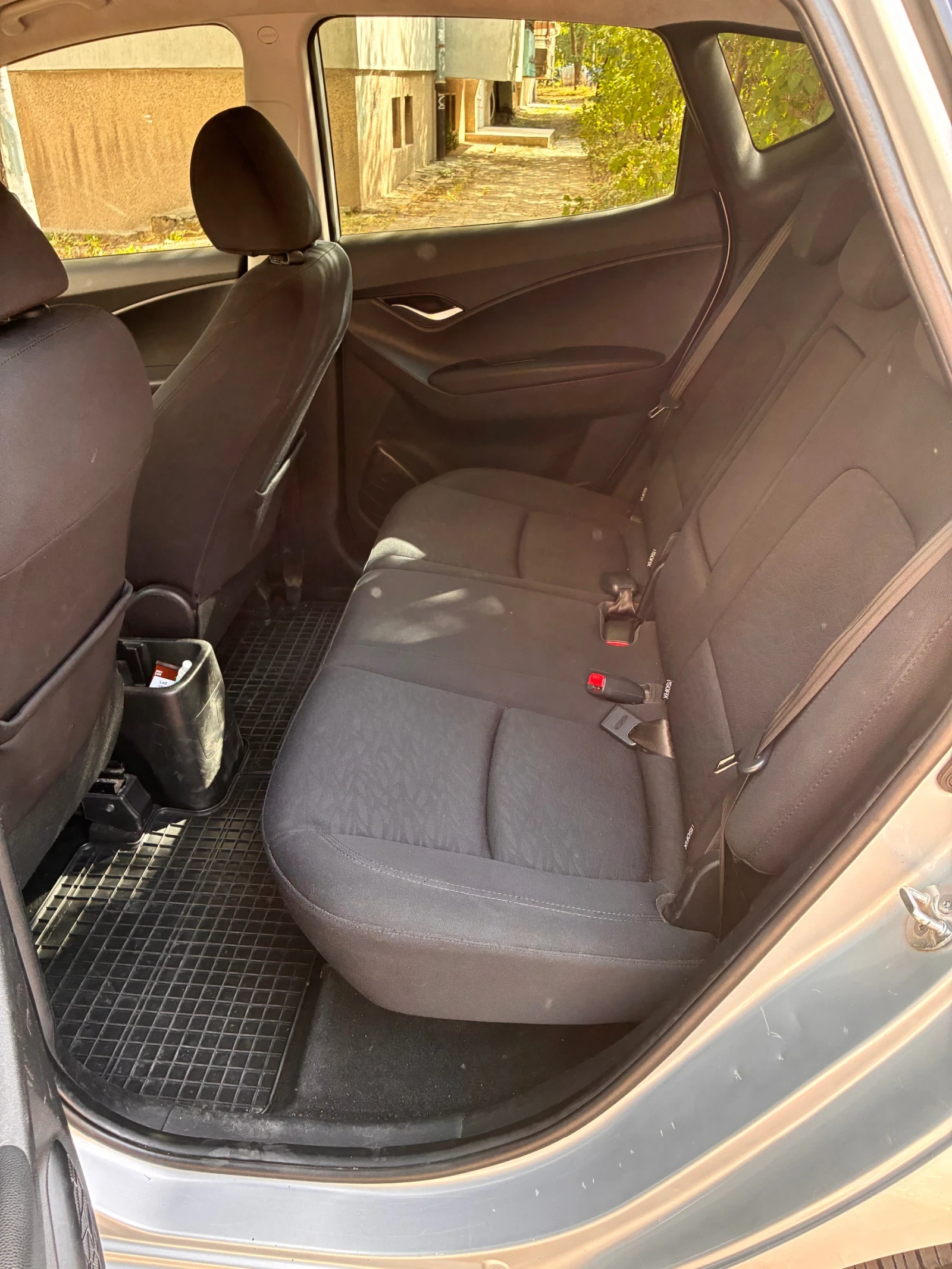 Hyundai Ix20 1.6, снимка 3 - Автомобили и джипове - 55858715