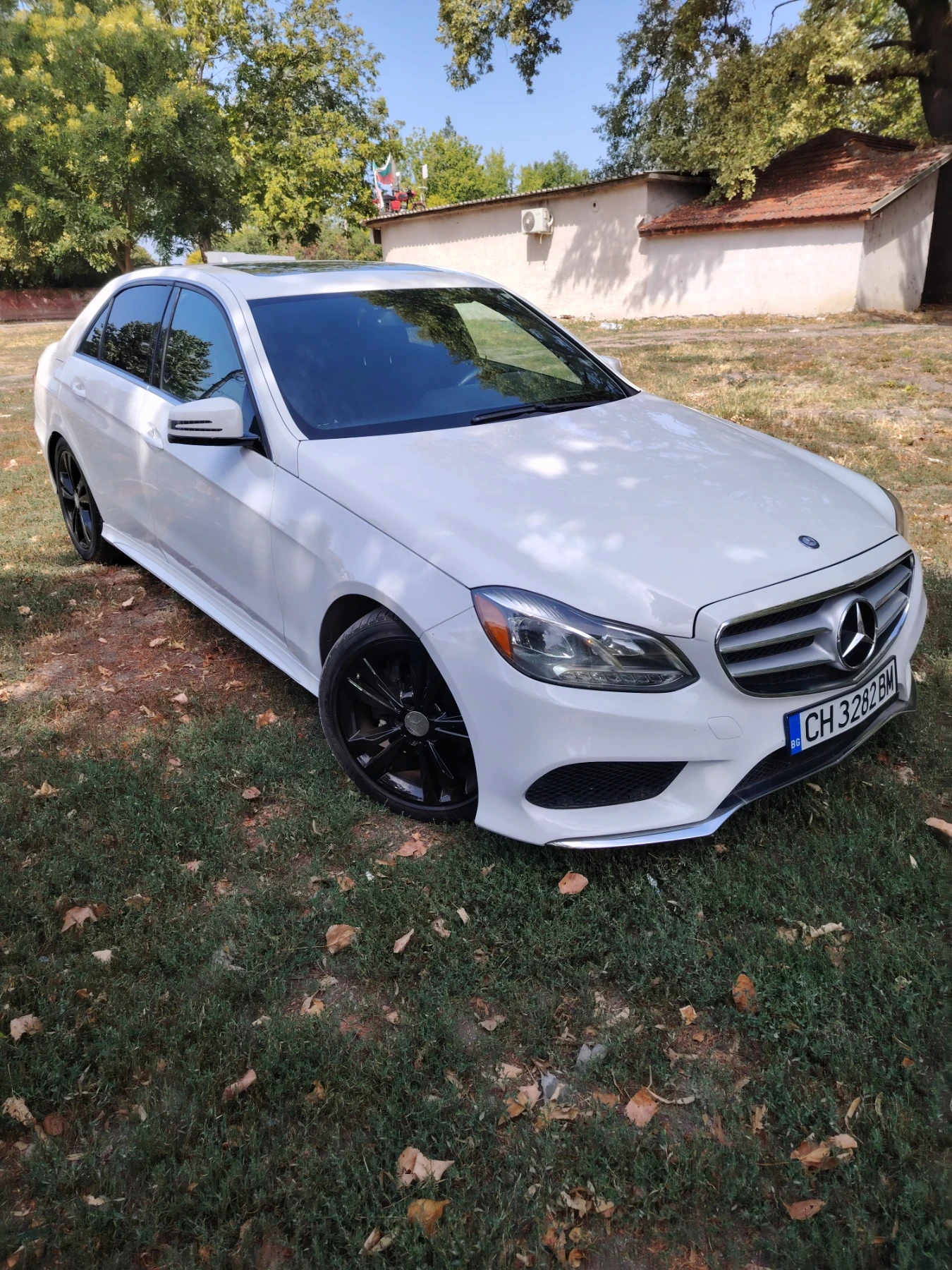 Mercedes-Benz E 350 АМГ пакет 2014г , снимка 5 - Автомобили и джипове - 55883709