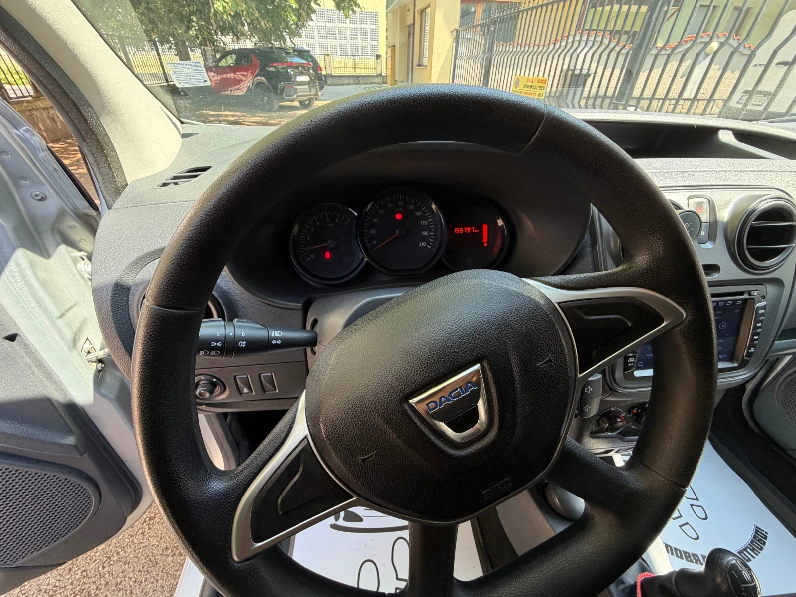 Dacia Dokker 1.5D, снимка 9 - Автомобили и джипове - 55911624