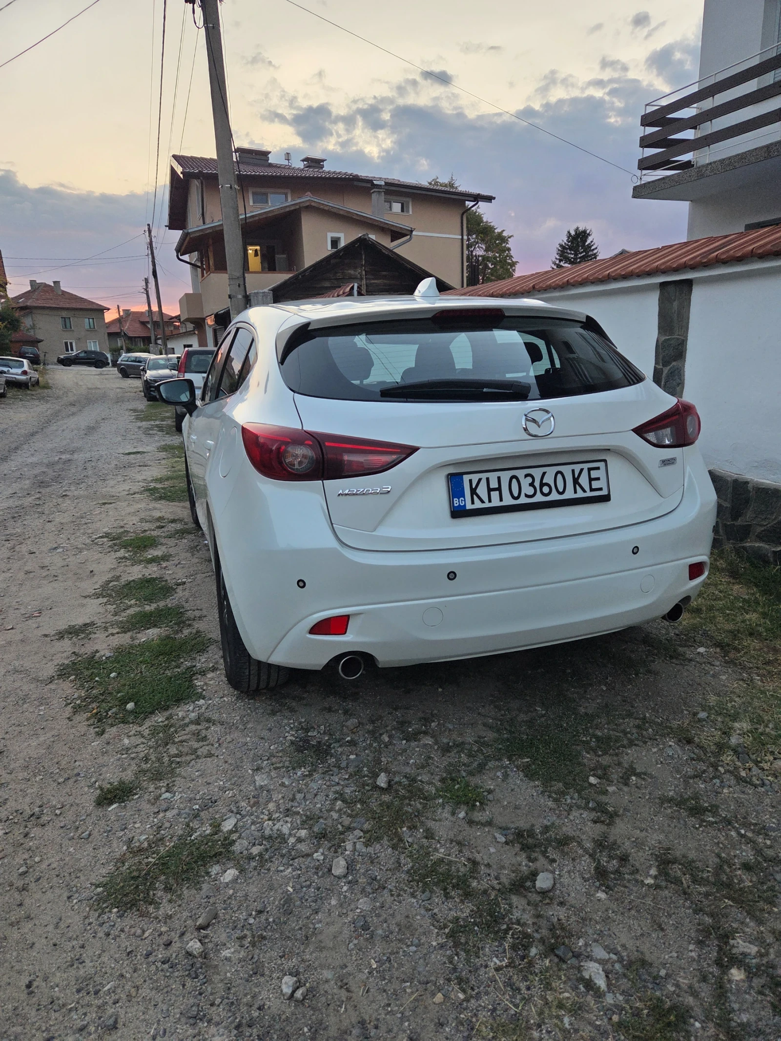 Mazda 3, снимка 3 - Автомобили и джипове - 56158853