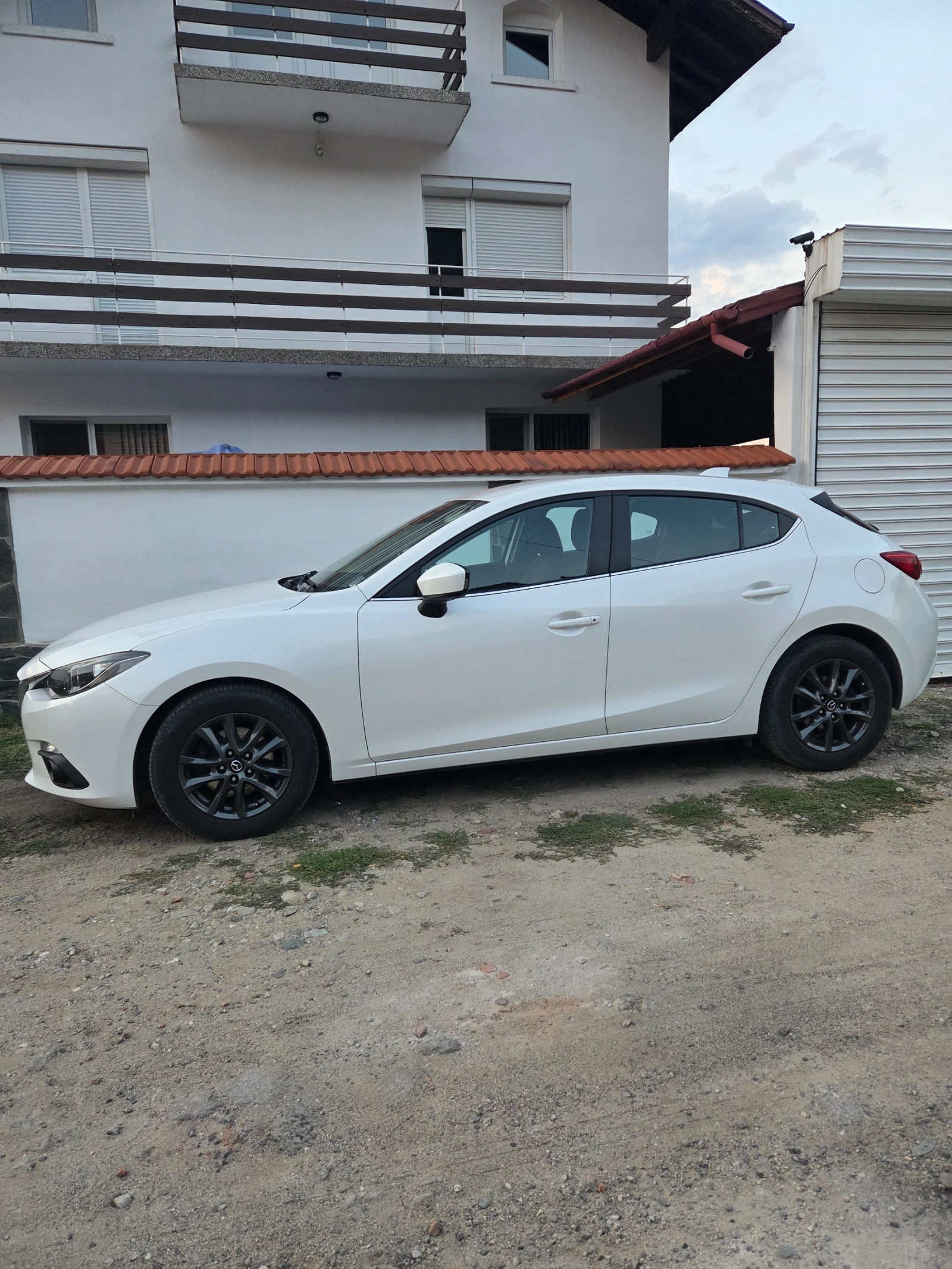 Mazda 3