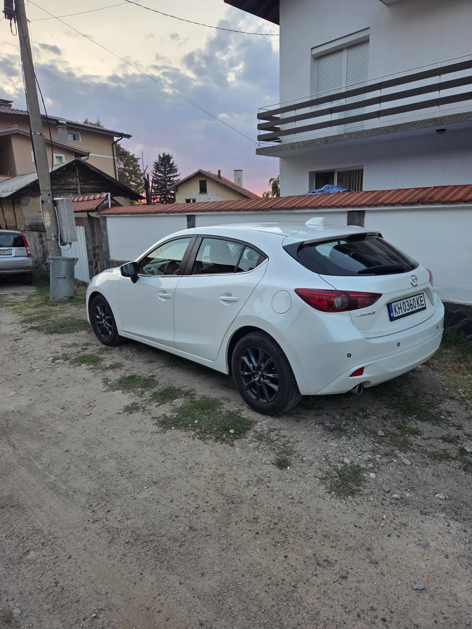 Mazda 3, снимка 6 - Автомобили и джипове - 56158853