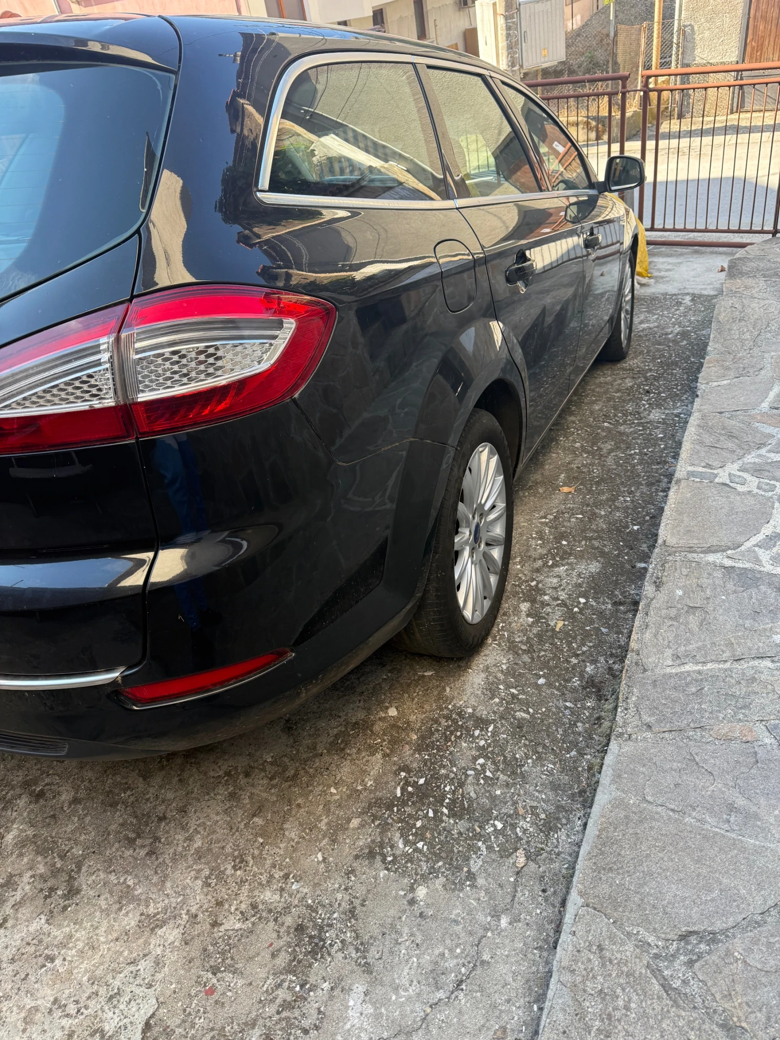 Ford Mondeo, снимка 3 - Автомобили и джипове - 56237729