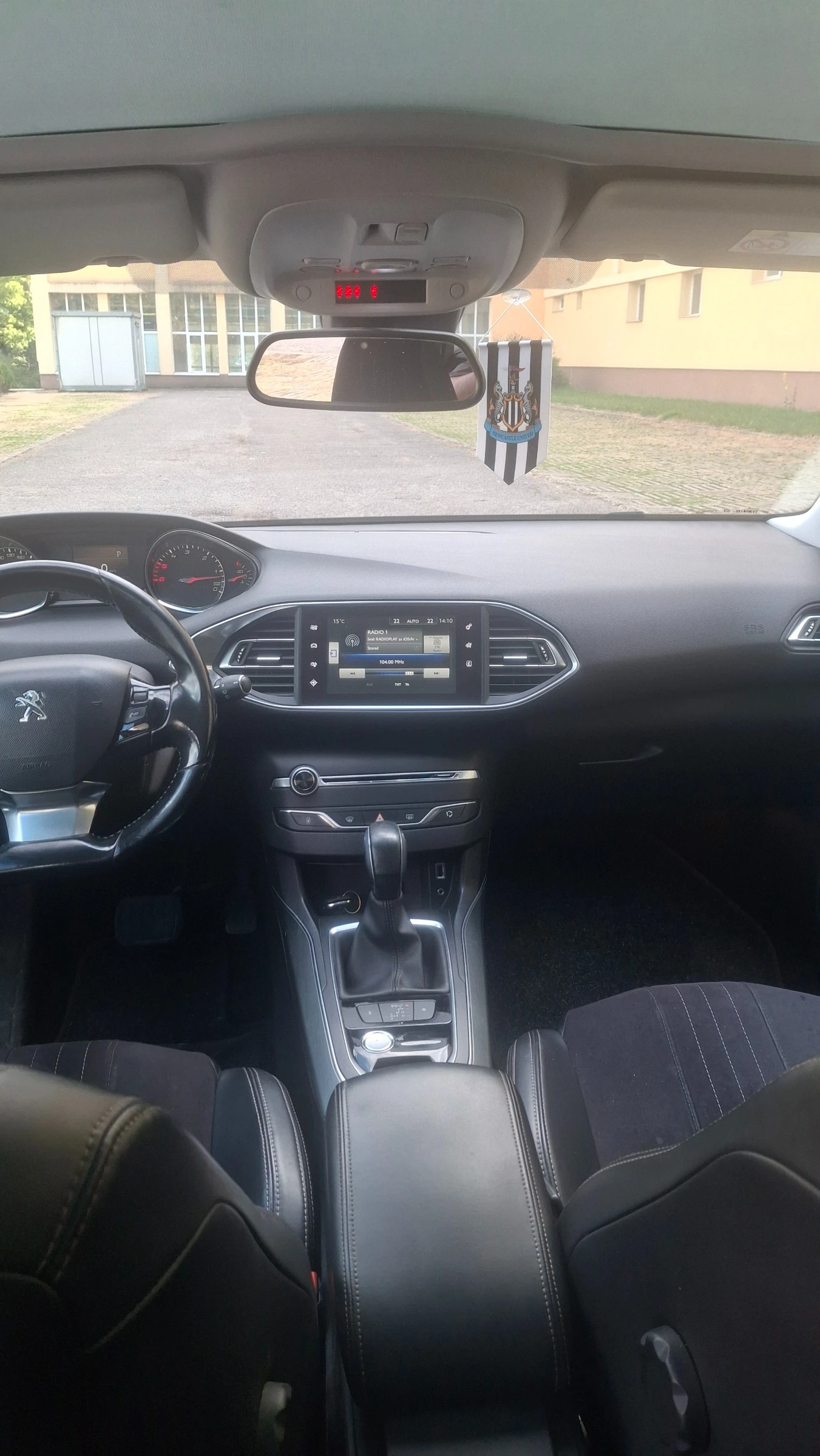 Peugeot 308, снимка 13 - Автомобили и джипове - 56244229