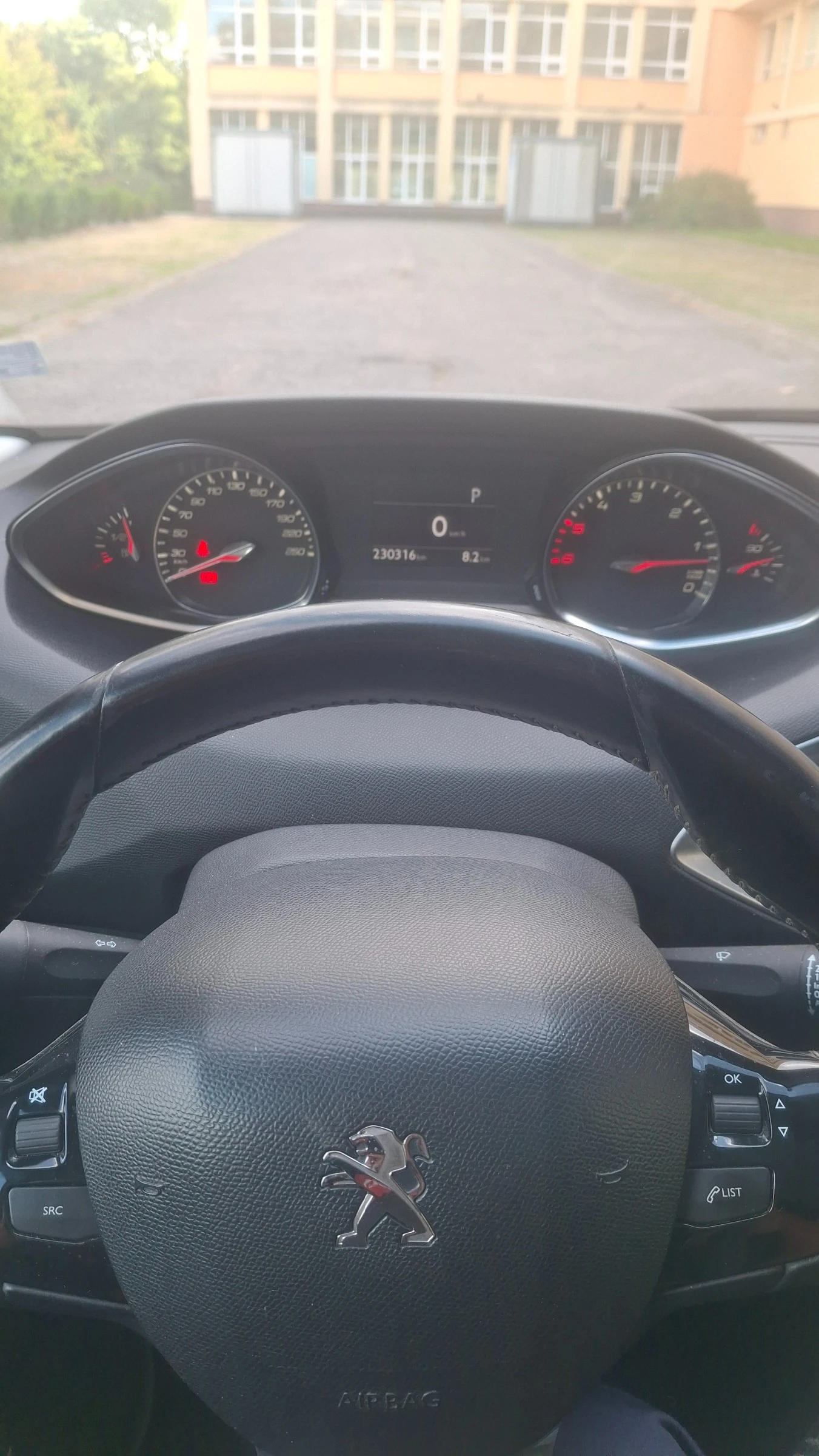Peugeot 308, снимка 11 - Автомобили и джипове - 56244229