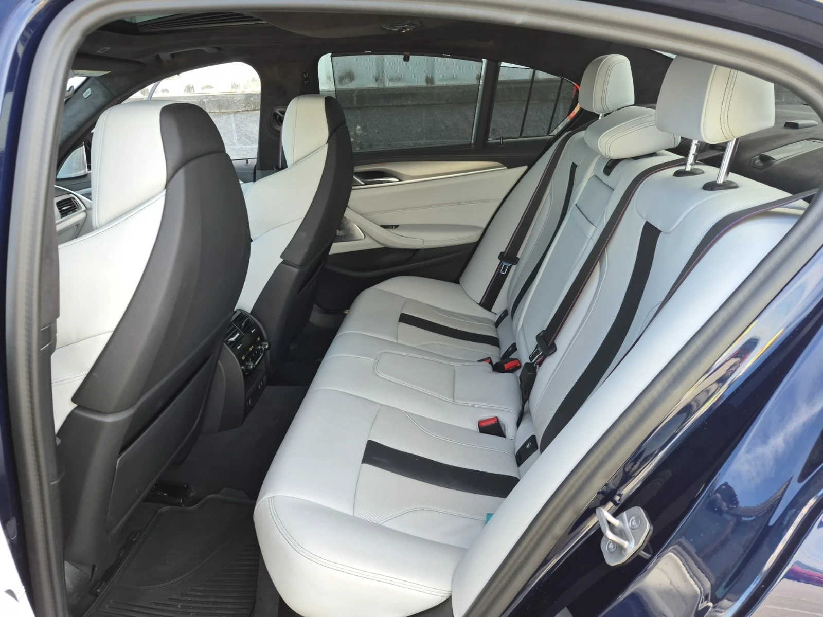 BMW M5 SEDAN, снимка 13 - Автомобили и джипове - 56468270