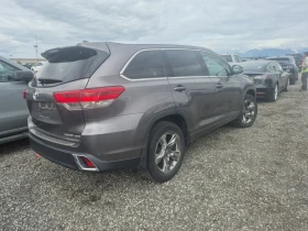 Toyota Highlander * LIMITED * AWD * FACELIFT * 7 МЕСТЕН * CARFAX * , снимка 3