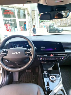 Kia Niro EV, снимка 9 - Автомобили и джипове - 44789776