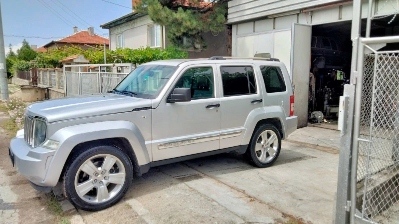 Jeep Cherokee CRDI, снимка 2 - Автомобили и джипове - 47555790