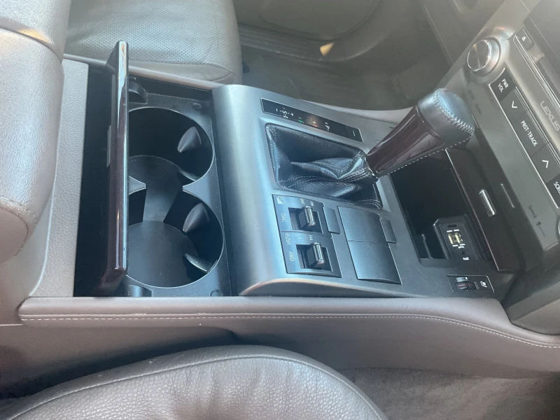 Lexus GX 460, снимка 9 - Автомобили и джипове - 52616189