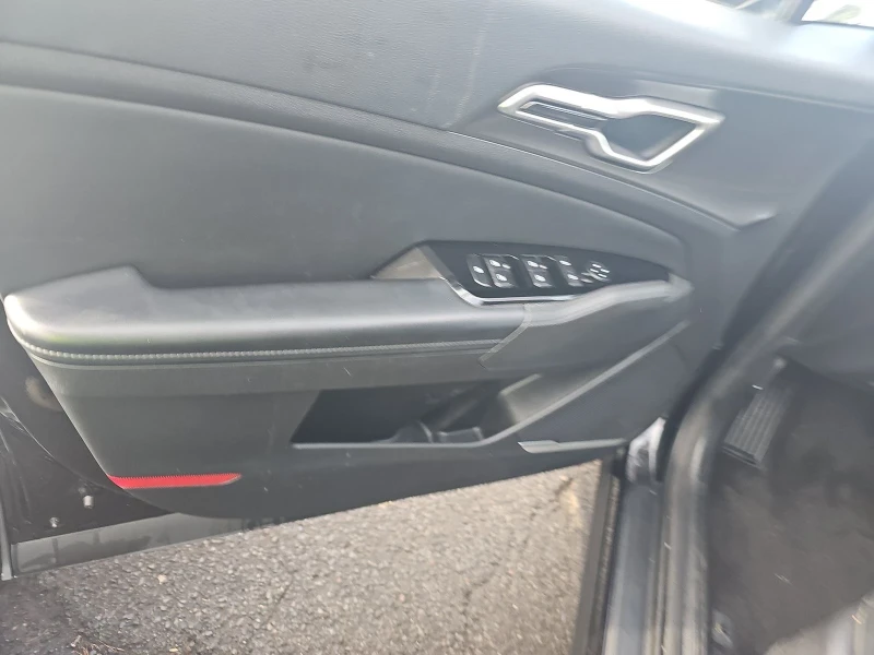 Kia Sportage Hybrid EX, снимка 10 - Автомобили и джипове - 53241817