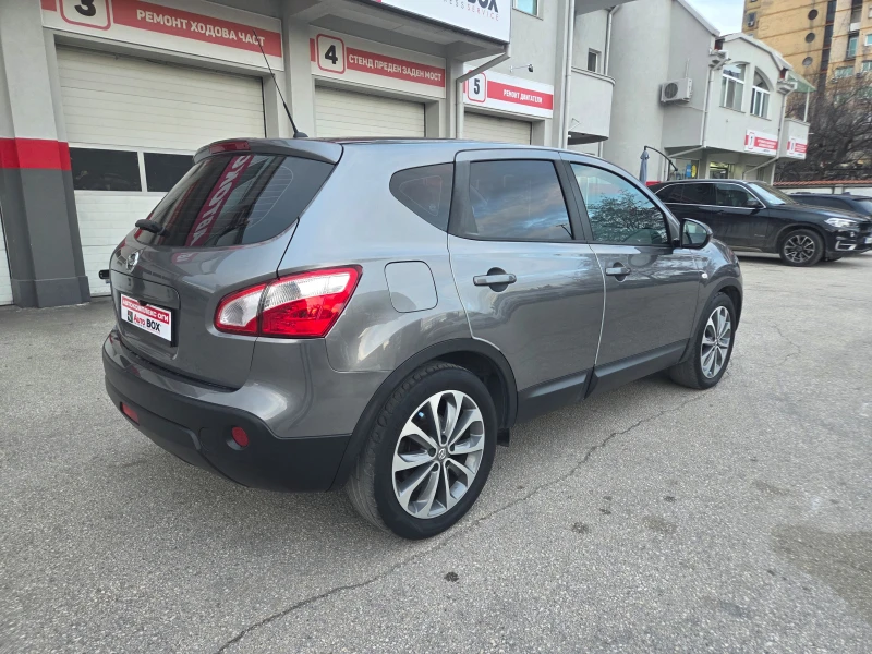 Nissan Qashqai 1.6i/Gaz.Inj./Navi/Камера, снимка 5 - Автомобили и джипове - 53597758
