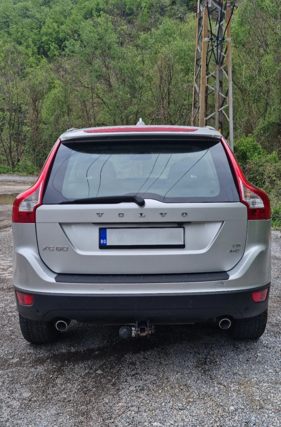 Volvo XC60 2.4 D5 AWD - изображение 5