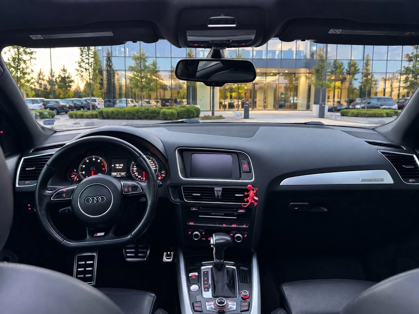 Audi Q5 S line, снимка 12 - Автомобили и джипове - 56388880